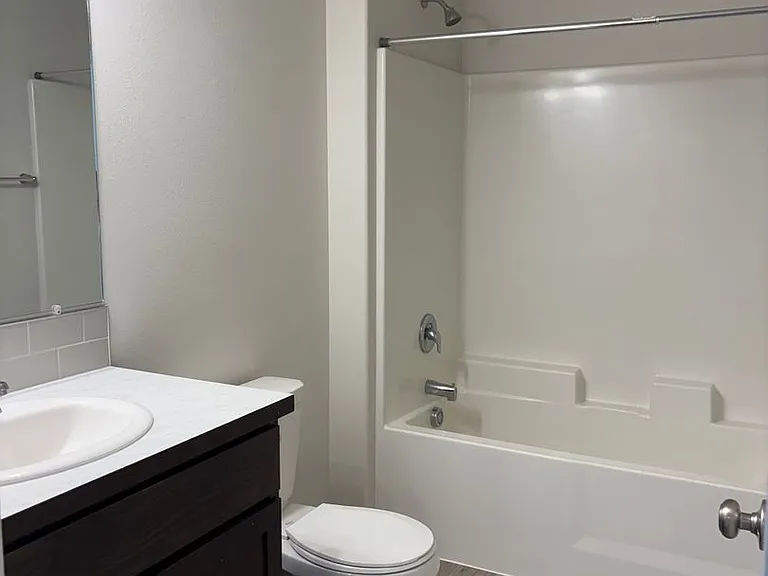4213 Atwood Rd — Photo 20