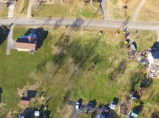 575 Pinewood Cir, Morristown, TN 37814