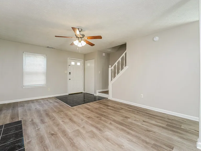 6164 Saint Christophers Ct — Photo 4