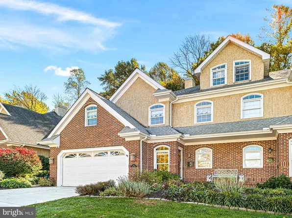 45 Hill Rd, Wilmington, DE 19806