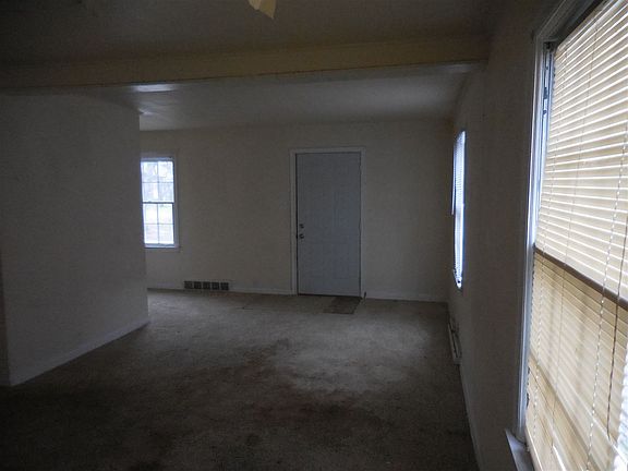 2nd image of 1414 N Brookfield St