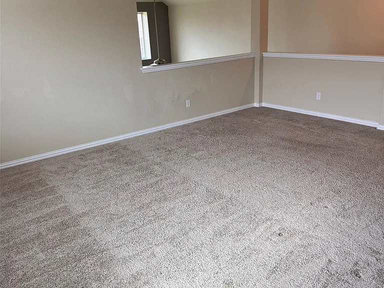 914 Emory Stable Dr — Photo 15