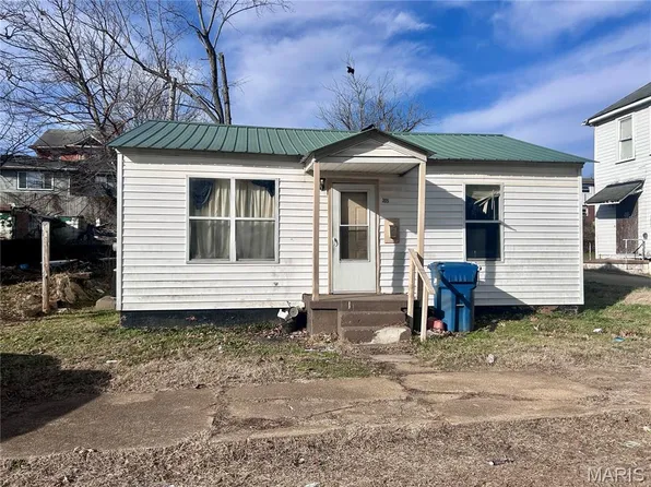 305 N 8th St, Poplar Bluff, MO 63901
