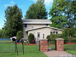 3462 Horseshoe Island Rd, Clay, NY 13041