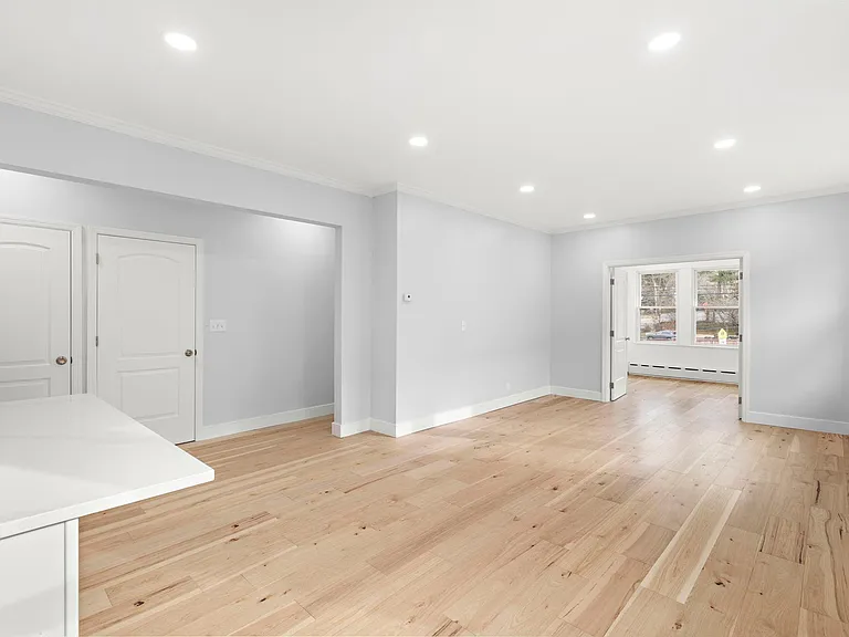 276 Broad Ave #2 — Photo 14