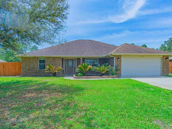 6639 Castlewood St, Navarre, FL 32566