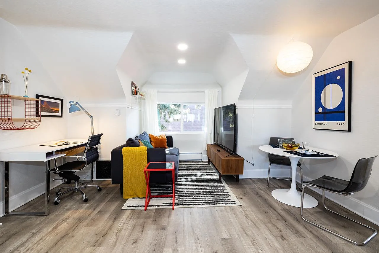 1 bed, 650 sqft, $1,595 — Photo 2