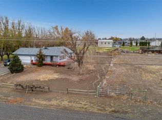 6817 W Wernett Rd, Pasco, WA 99301