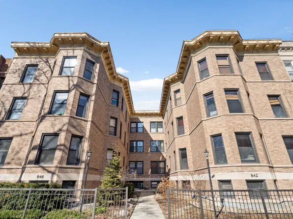 846 W Newport Ave APT 1N, Chicago, IL 60657