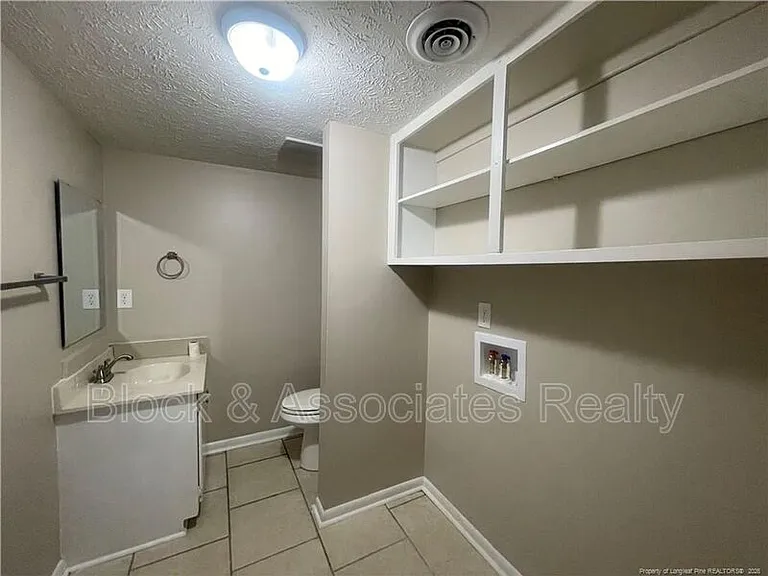 4959 Galveston Dr #C — Photo 10