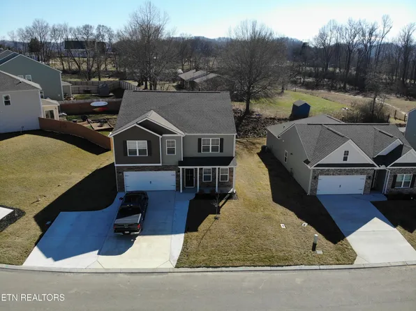1129 Beacon Rd, Sevierville, TN 37876