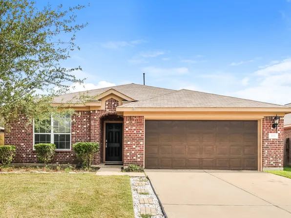 389 Henry St, Alvin, TX 77511