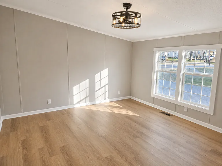 223 E Park Ave — Photo 15