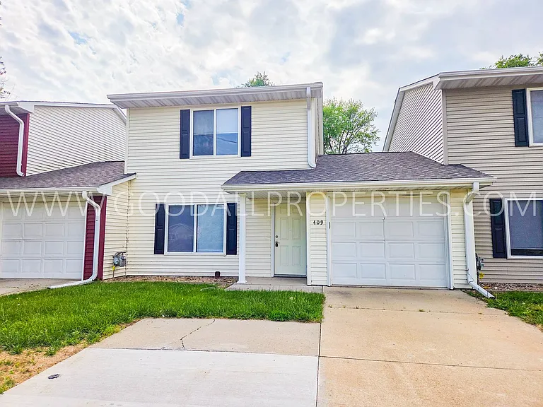 409 S Hazel St — Photo 1