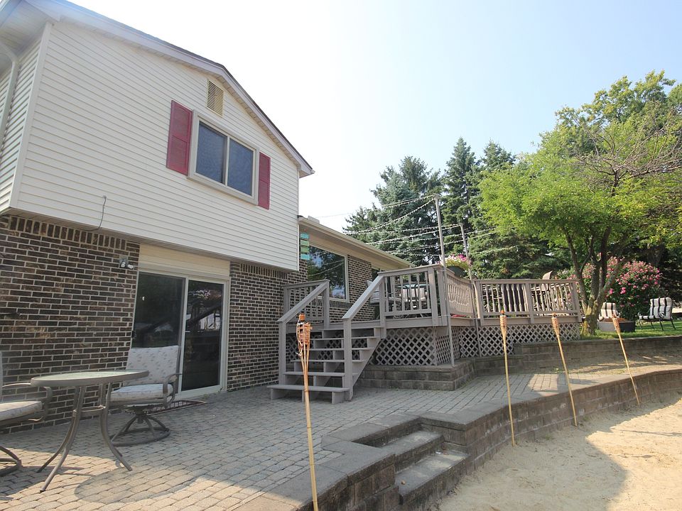 2nd image of 6245 Atkins Rd