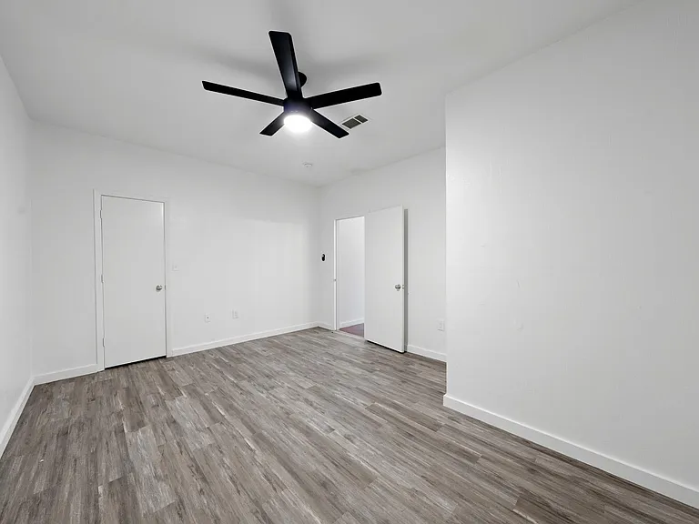 512 Daughtrey Ave #A202 — Photo 12