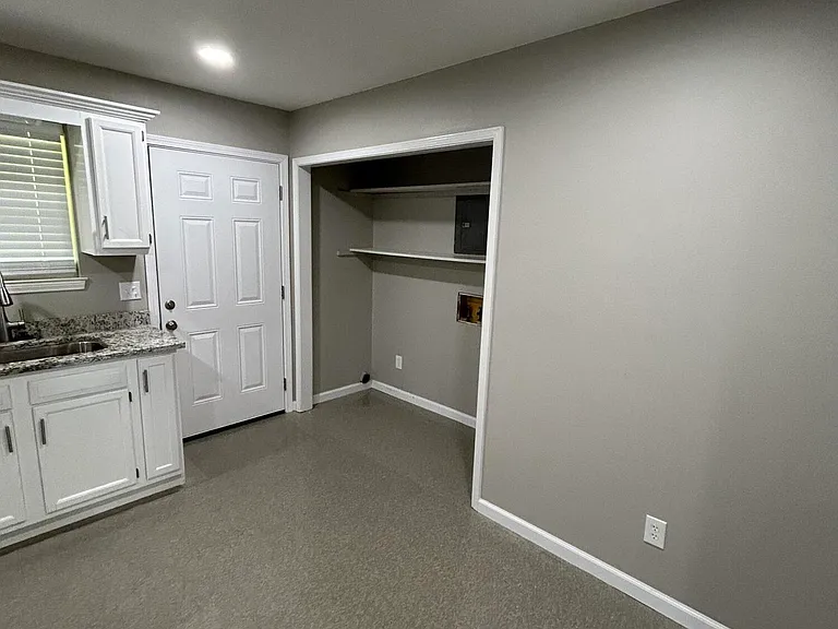 1010 Telly Rd #B — Photo 12