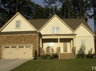 204 Petal Grove Ct, Youngsville, NC 27596