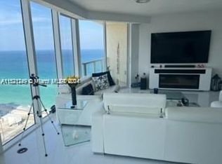 16699 Collins Ave APT 2507, Sunny Isles Beach, FL 33160