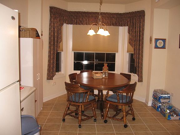 4th image of 6655 S Cass Ave Unit 4A