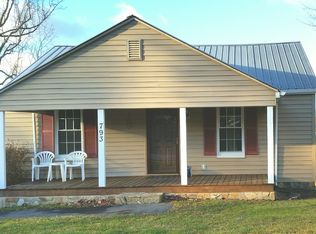 793 Crossingham Rd, Mount Airy, NC 27030