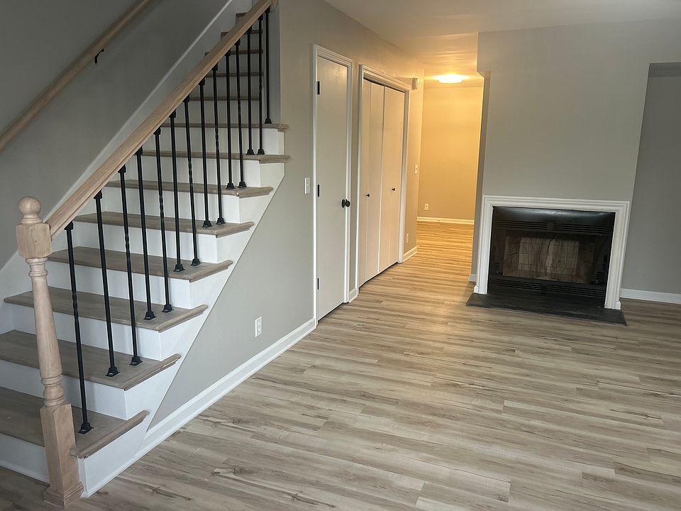 1st image of 2535 Willowbranch Dr