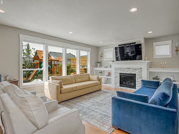 4th image of 4068 NW 3rd Ave