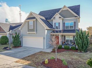 651 Monterey Pine Dr, Fuquay Varina, NC 27526