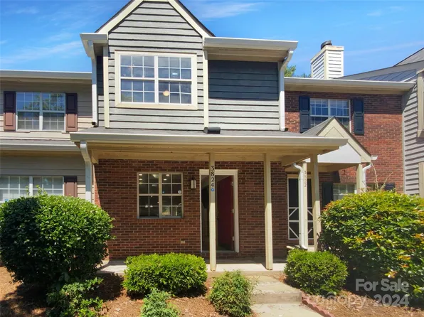 3824 Mosscroft Ln, Charlotte, NC 28215