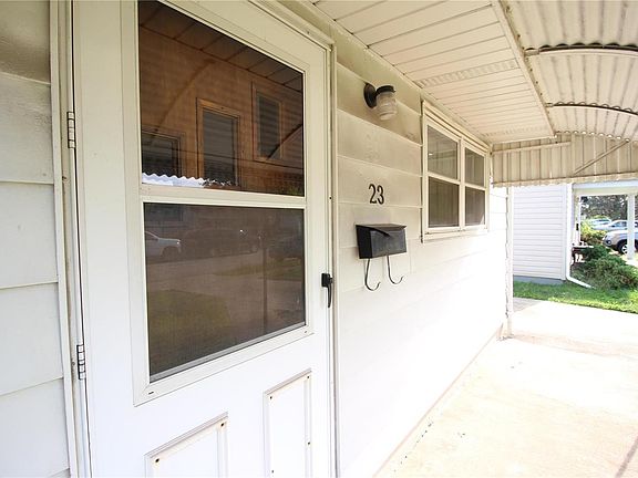 4th image of 23 Briarcliff Dr