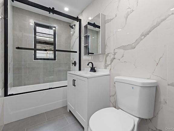 4th image of 1537 E 54th Street