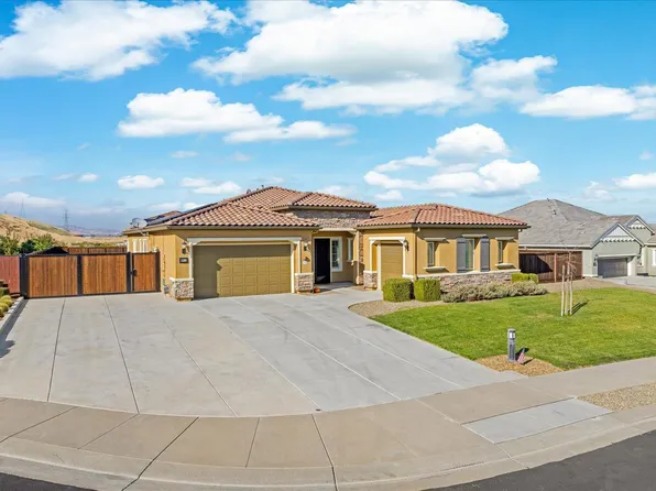 6012 Peacock Court, Vacaville, CA 95688