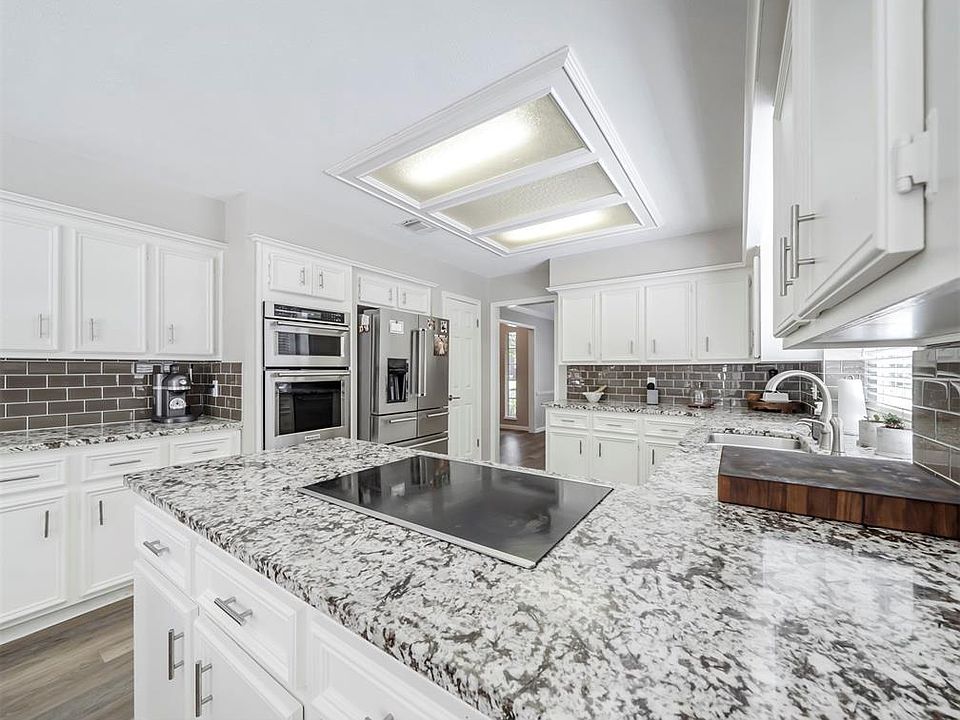 1st image of 15227 Poplar Springs Ln