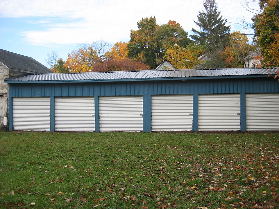 2nd image of Two Family Income Peoperty With 10 Garages #48 Hanford