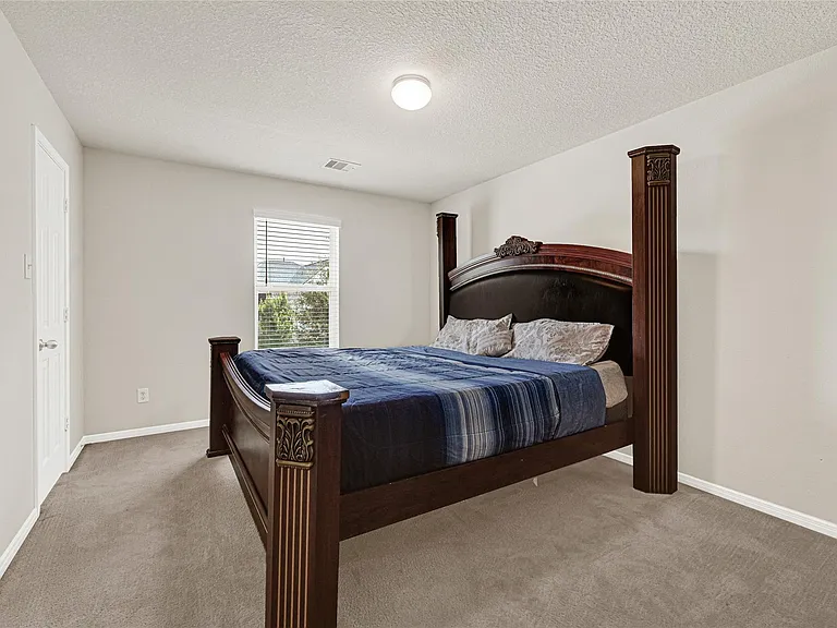 3219 Zephyr Glen Way — Photo 23