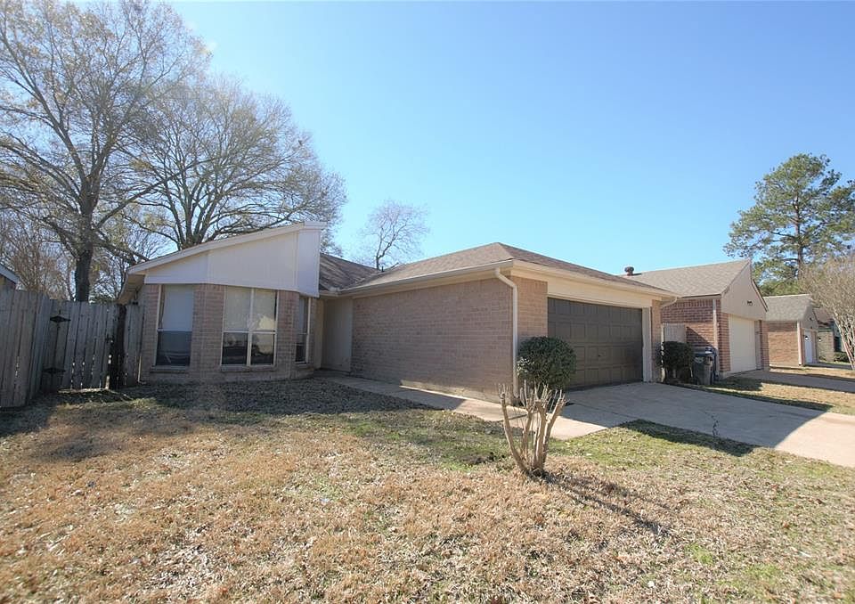 1st image of 16011 Bear Hill Dr