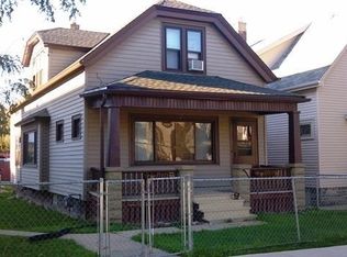 3311 W Scott St, Milwaukee, WI 53215