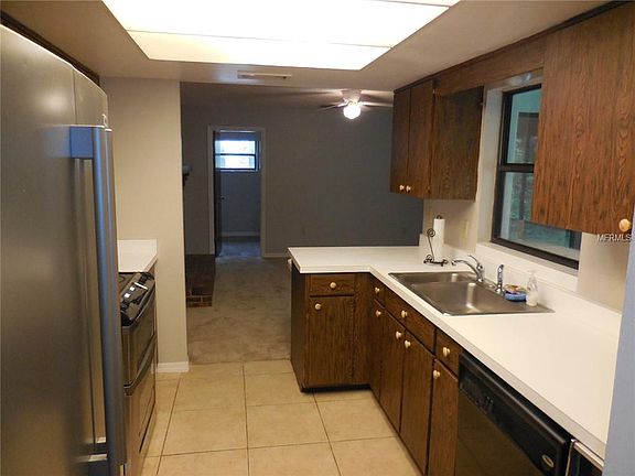 5th image of 213 Alta Vista St