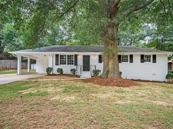 637 Woodland Rd, Cedartown, GA 30125