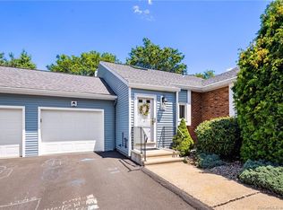 103 Sand Stone Dr UNIT 103, South Windsor, CT 06074