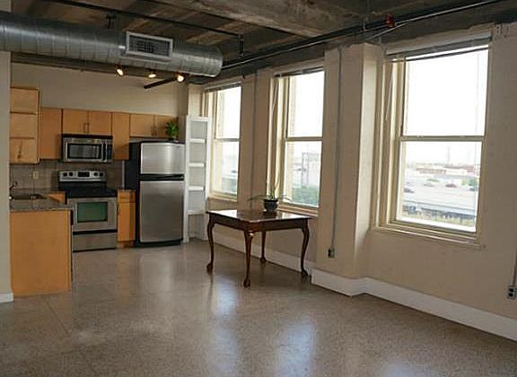 3rd image of 221 W Lancaster Ave Unit 4005