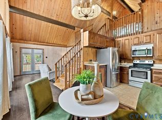 2100 Lakeview Dr, Powhatan, VA 23139