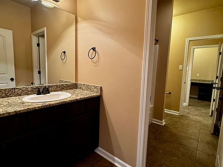 8624 Abertay Ave — Photo 20