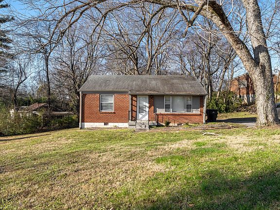 2nd image of 3133 Cloverwood Dr