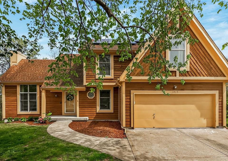 1st image of 3415 NE Rock Creek Dr