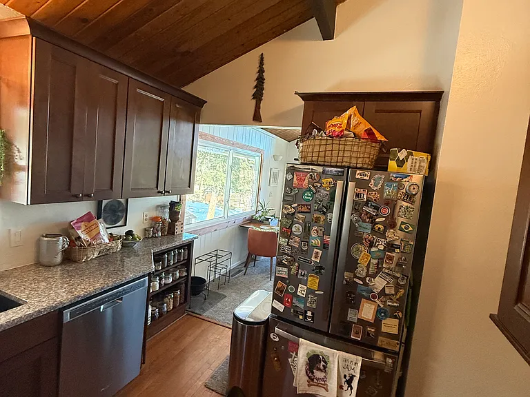 5729 Magnolia Dr — Photo 9