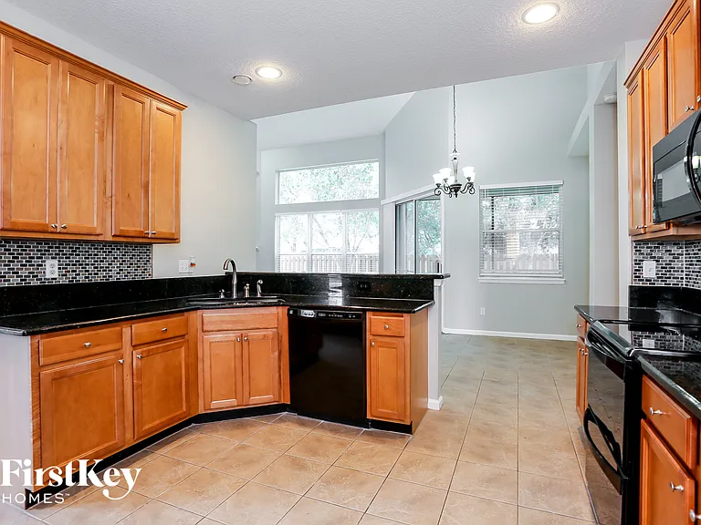 2593 Country Side Dr — Photo 6