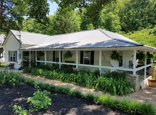 2610 Medical Springs Rd, Galena, MO 65656