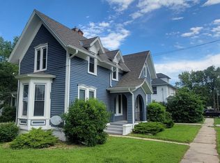 649 E 6th St, York, NE 68467