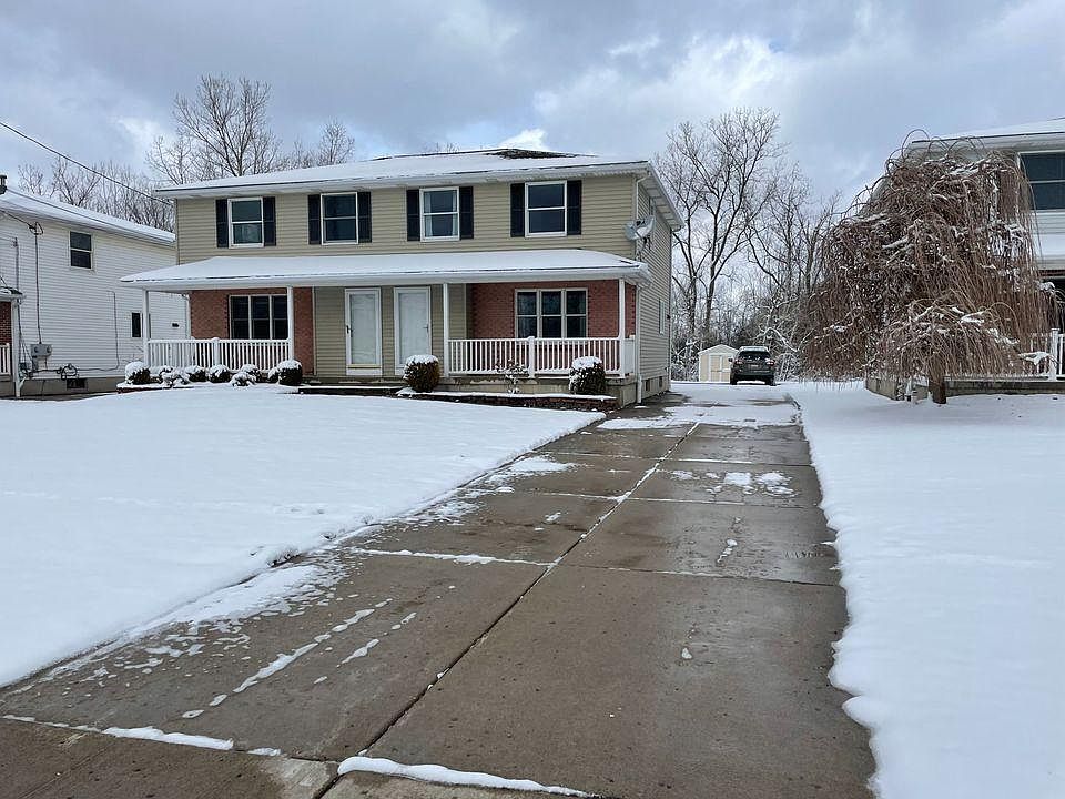 1st image of 1716A Como Park Blvd
